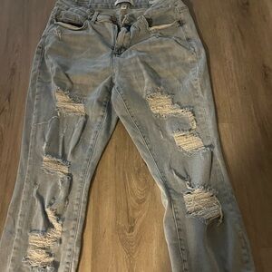 Judy Blue Boyfriend Jeans Light Blue Distressed